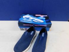 1 BOXED PAIR OF SKETCHERS WOMENS GO WALK TRAINERS IN UK SIZE 5 RRP Â£39.99