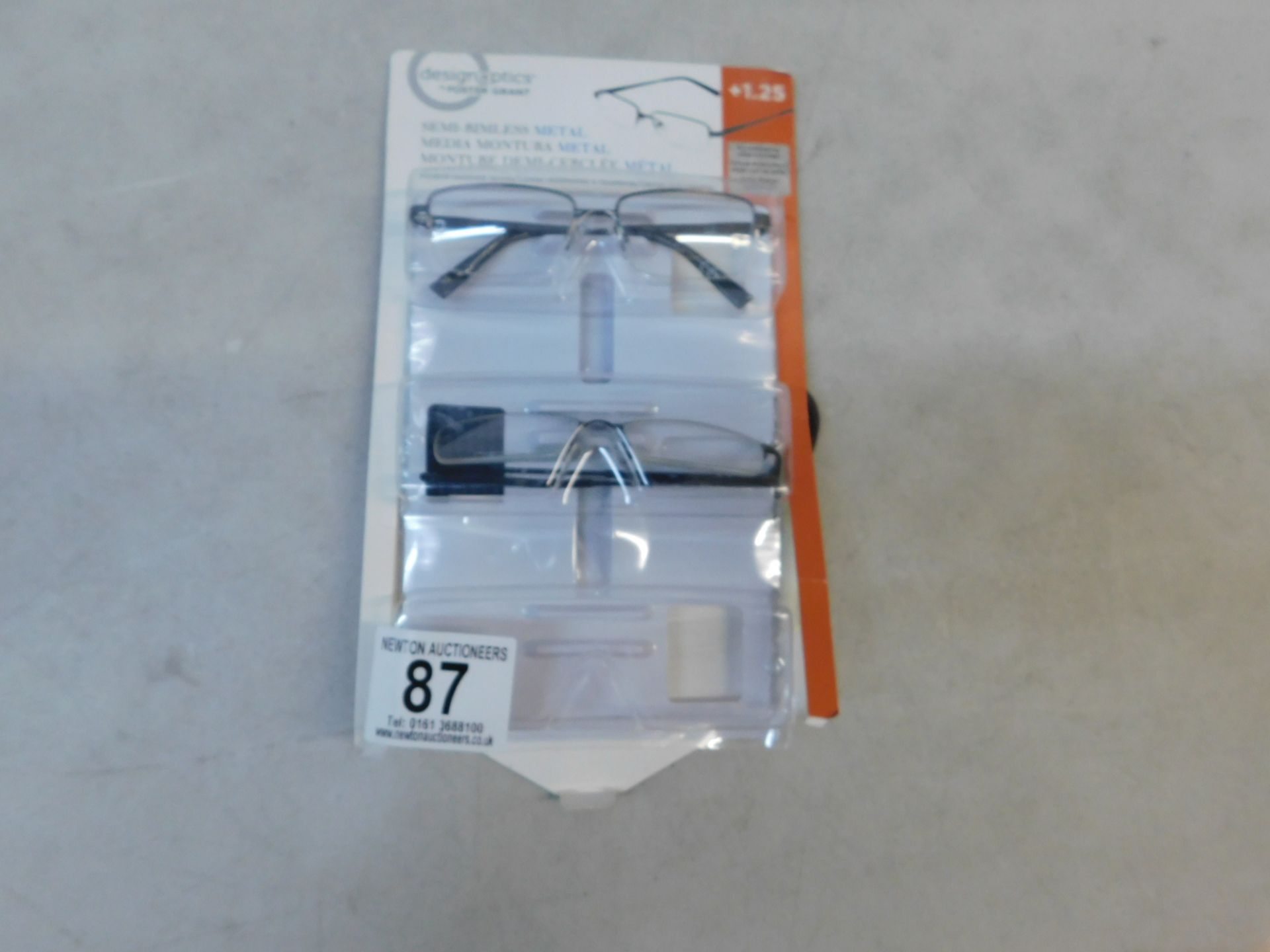 1 PACK OF DESIGN OPTICS READING GLASSES IN STRENGTH +1.25 RRP Â£24.99