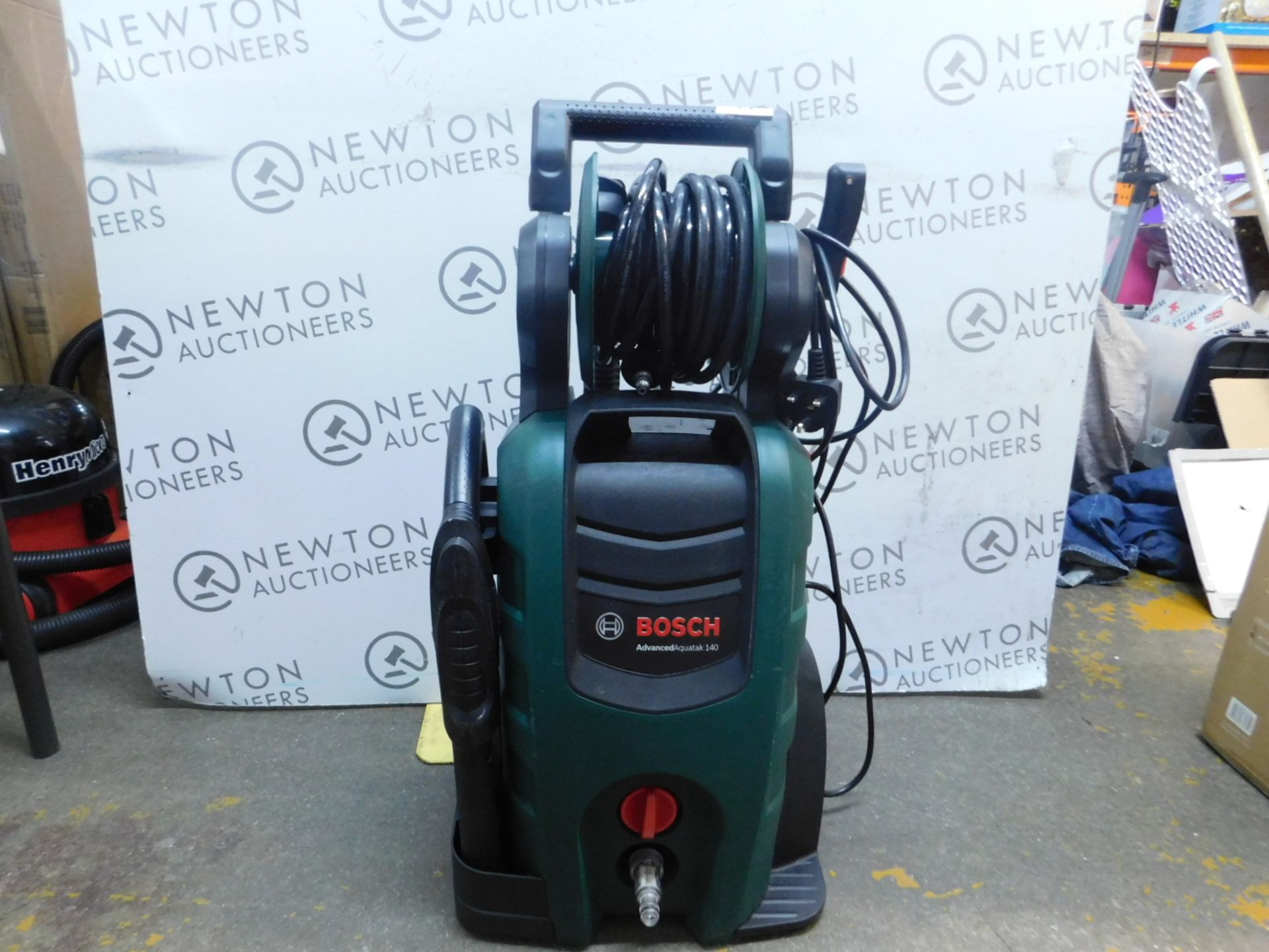 1 BOSCH ADVANCED AQUATAK 140 2200W ELECTRIC PRESSURE WASHER RRP Â£299