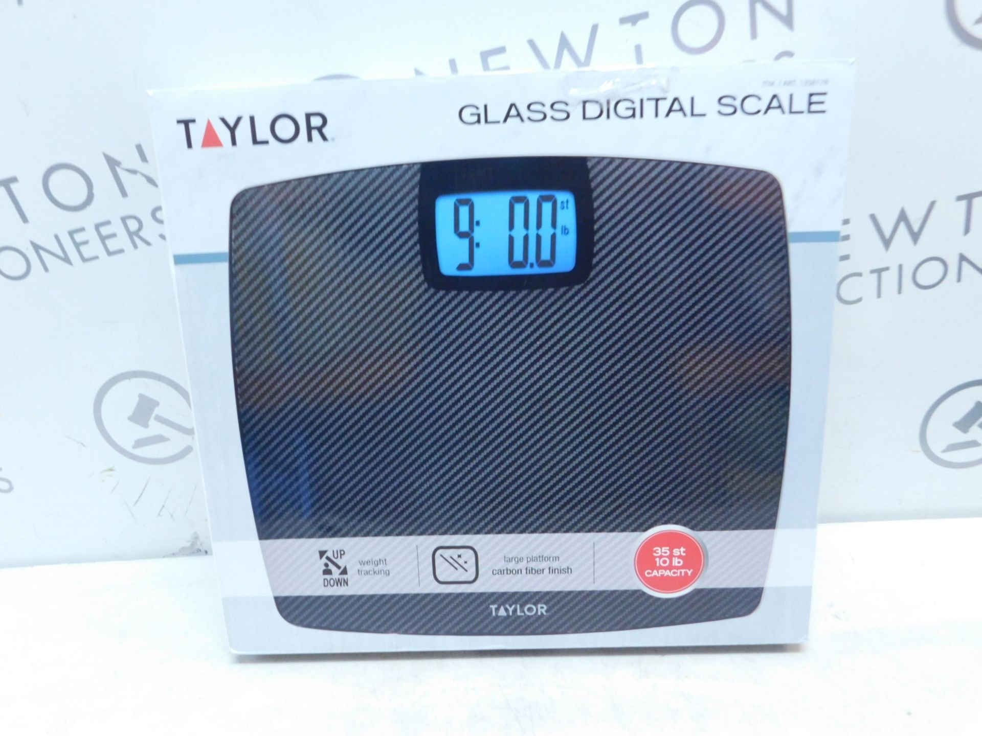 1 BOXED TAYLOR DIGITAL BATHROOM SCALE RRP Â£29.99