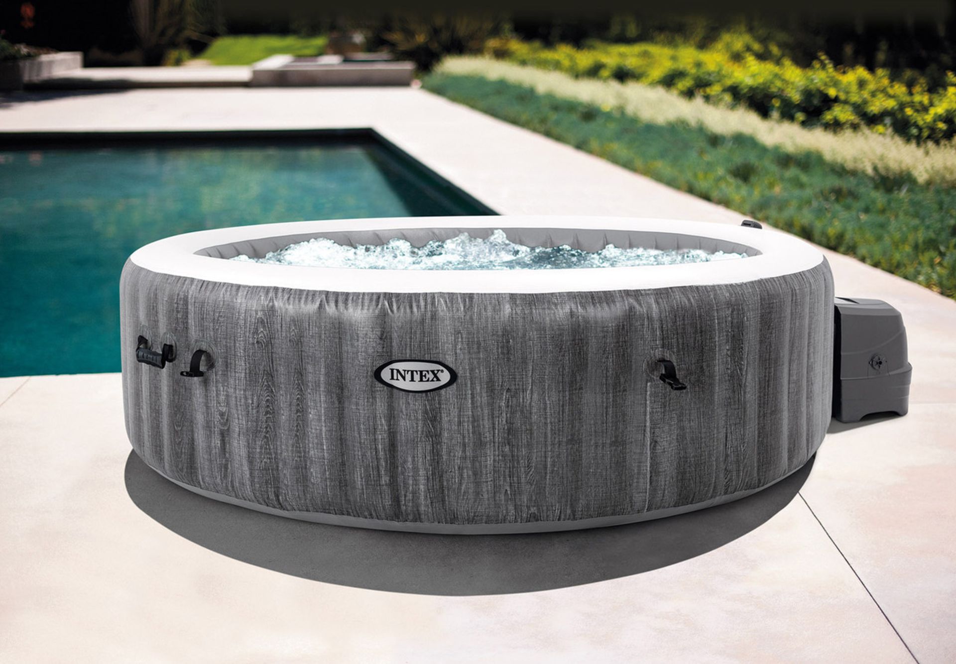 1 BOXED INTEX PURE SPA DELUXE INFLATABLE 6 PERSON HOT TUB RRP Â£699 (PICTURES FOR ILLUSTRATION