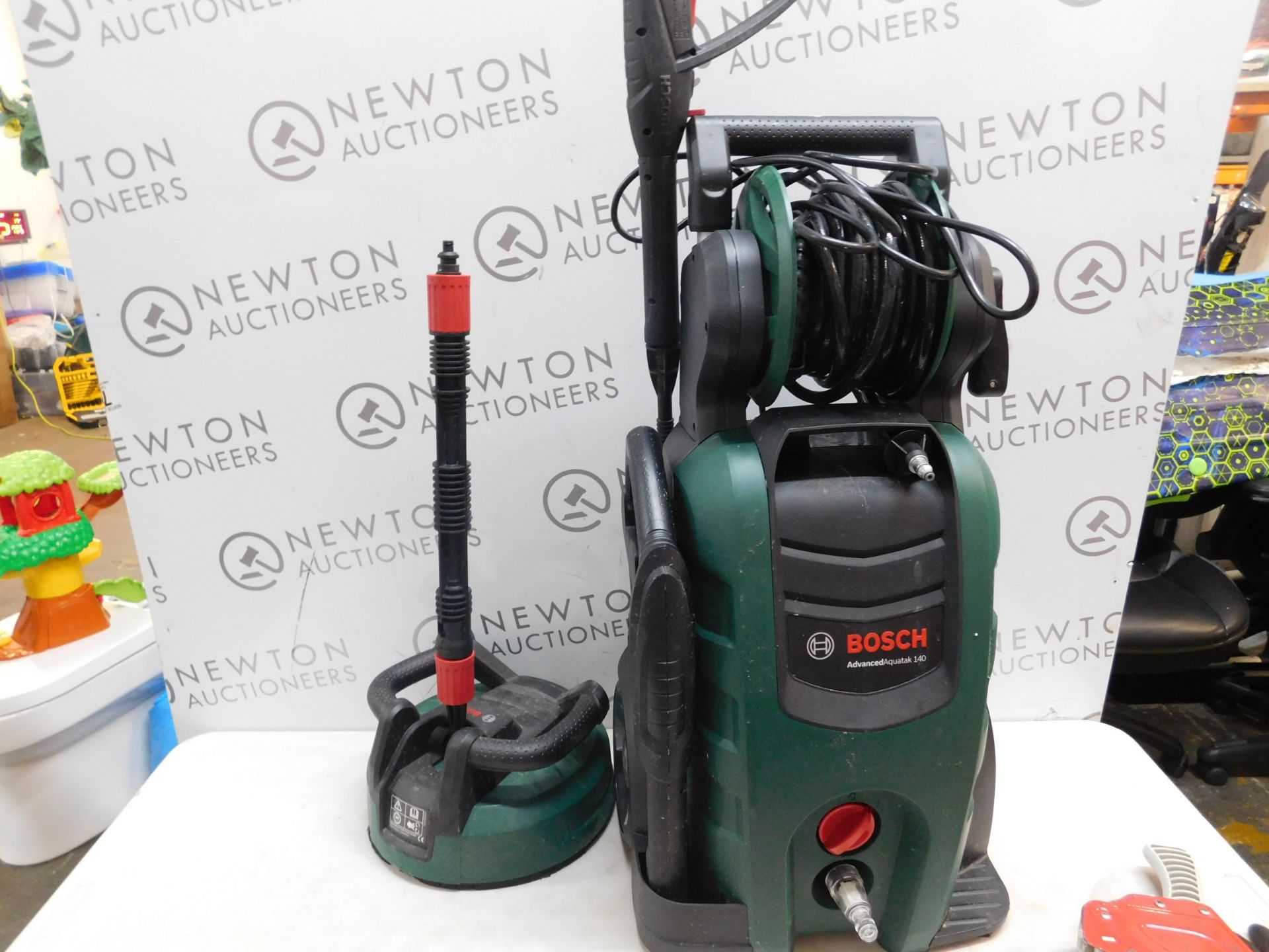 1 BOSCH ADVANCED AQUATAK 140 2200W ELECTRIC PRESSURE WASHER RRP Â£299