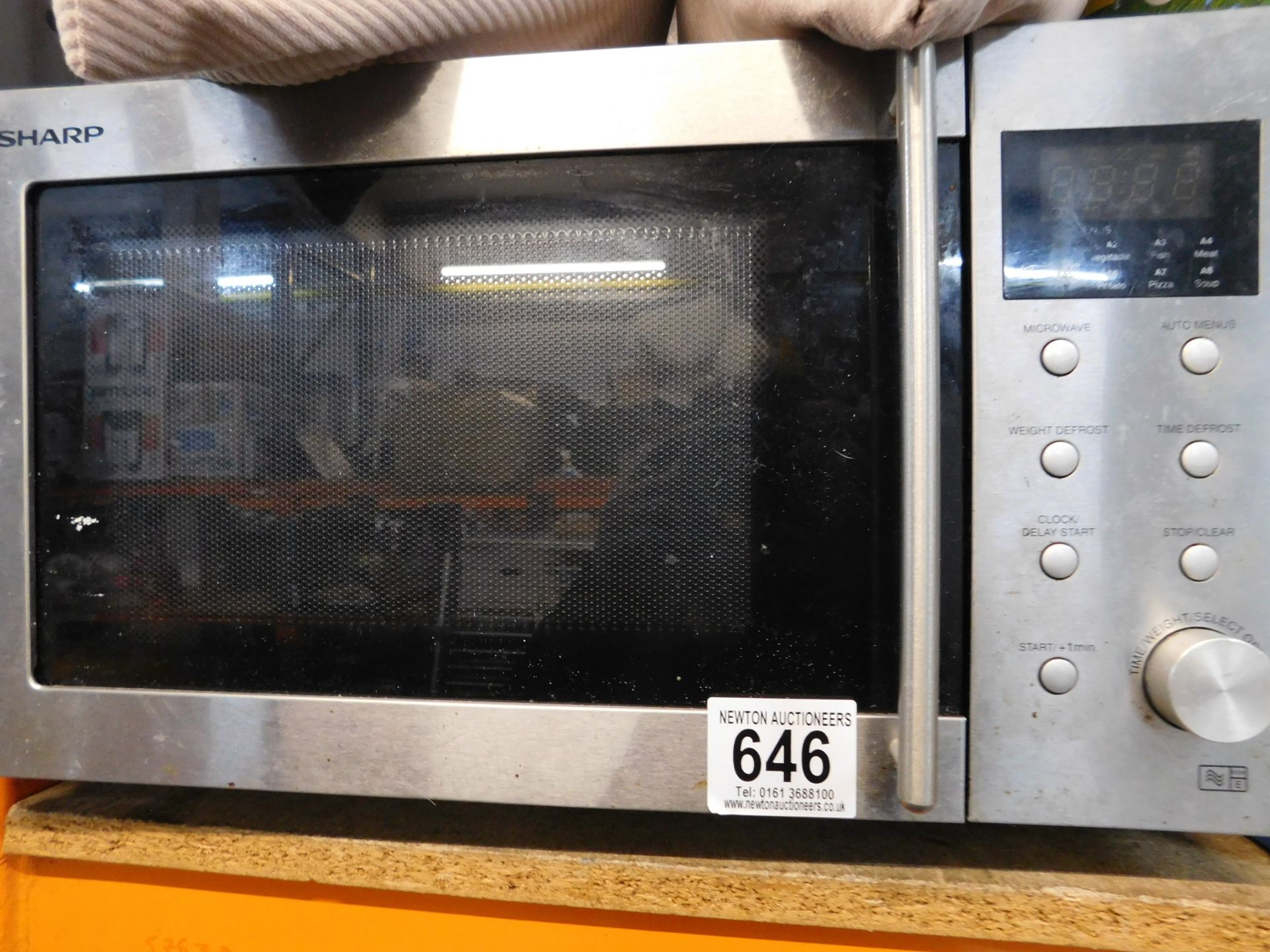 1 SHARP R-28STM 23 LITRE STAINLESS STEEL MICROWAVE OVEN RRP Â£179.99 (HEAVILY USED)