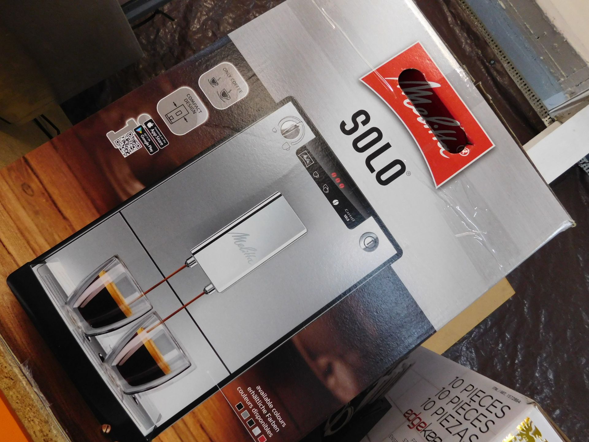 1 BOXED MELITTA SOLO PURE BLACK BEAN TO CUP COFFEE MACHINE E950-222 RRP Â£249.99