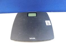 1 TAYLOR DIGITAL GLASS SCALE RRP Â£29.99