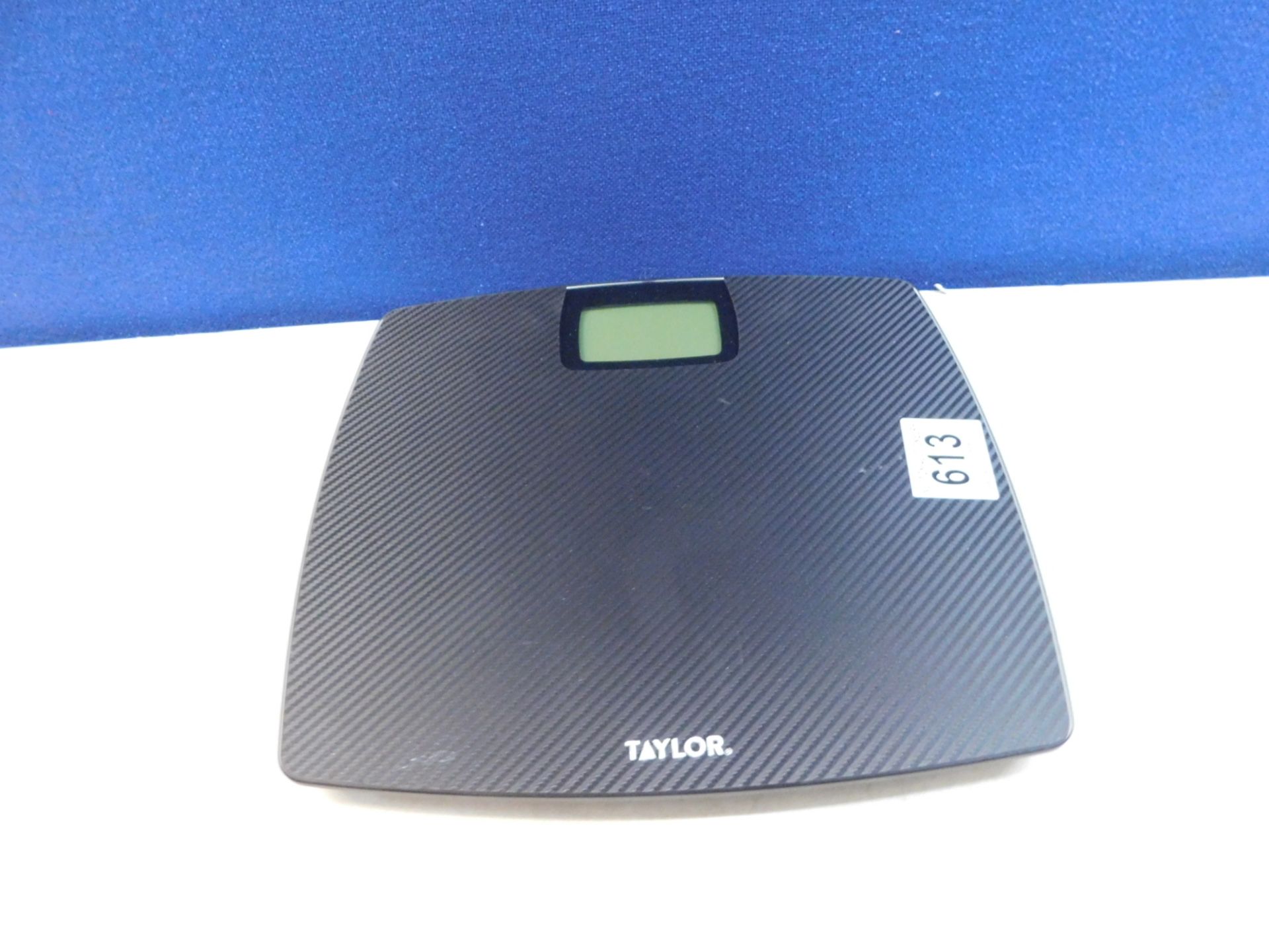 1 TAYLOR DIGITAL GLASS SCALE RRP Â£29.99