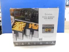 1 BOXED SUR LA TABLE DUAL BASKET AIR FRYER 7.57 LITER RRP Â£149.99