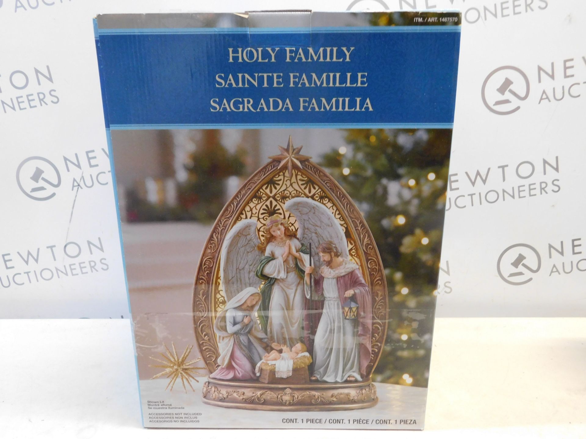 1 BOXED 15 INCH (39.1CM) HOLY FAMILY TABLE TOP DECORATION WITH LED LIGHTS RRP Â£64.99