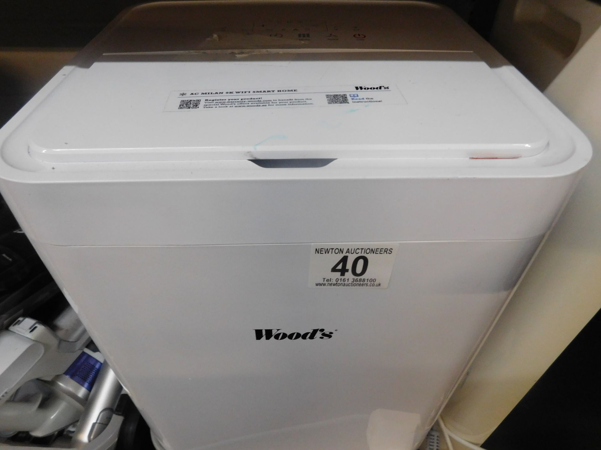 1 WOOD'S MILAN 9K BTU PORTABLE AIR CONDITIONER RRP Â£399 (PICTURES FOR ILLUSTRATION PURPOSES ONLY)