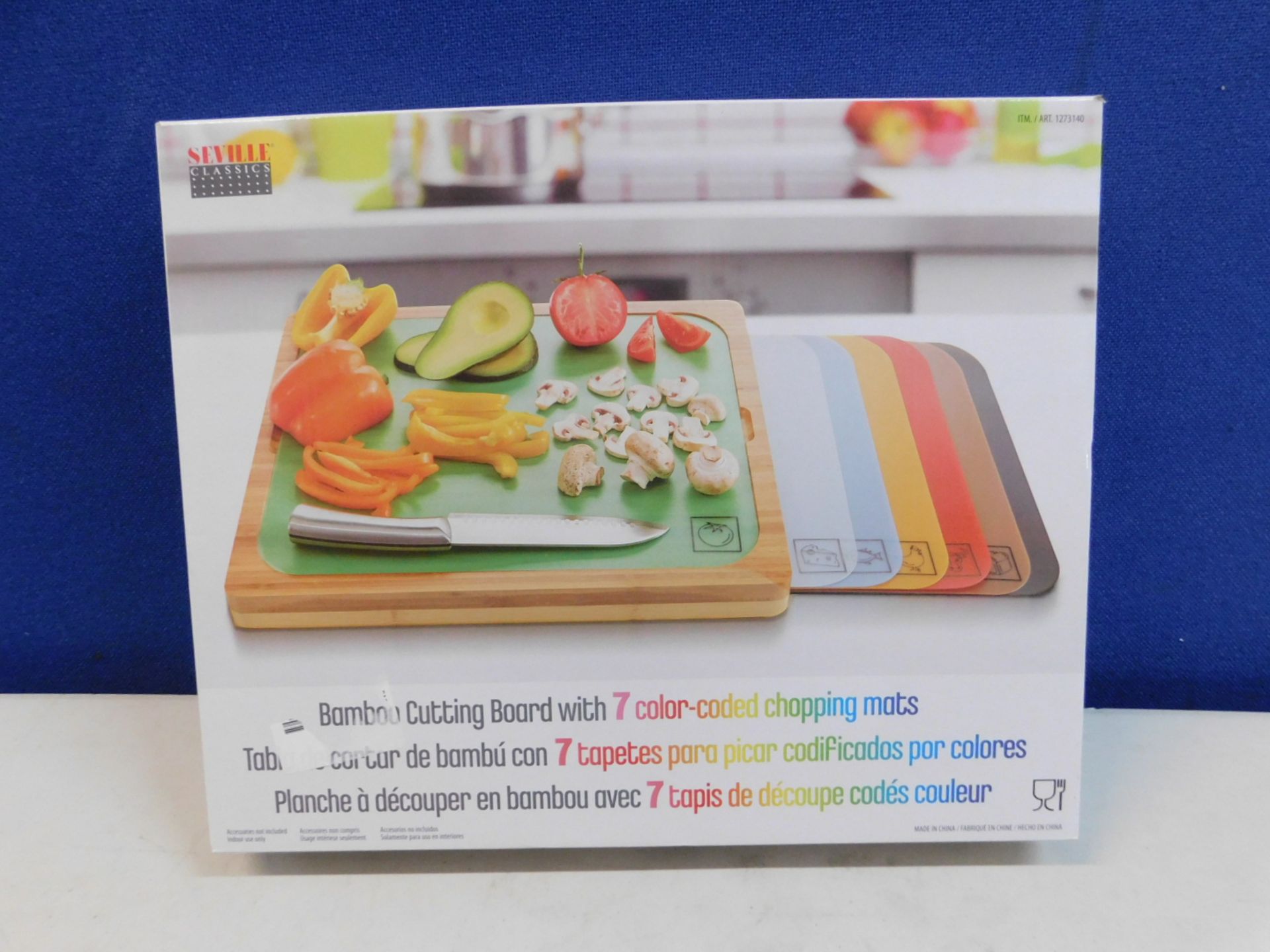 1 BOXED SEVILLE CLASSICS BAMBOO CHOPPING BOARD WITH 7 COLOUR-CODED MATS RRP Â£39.99