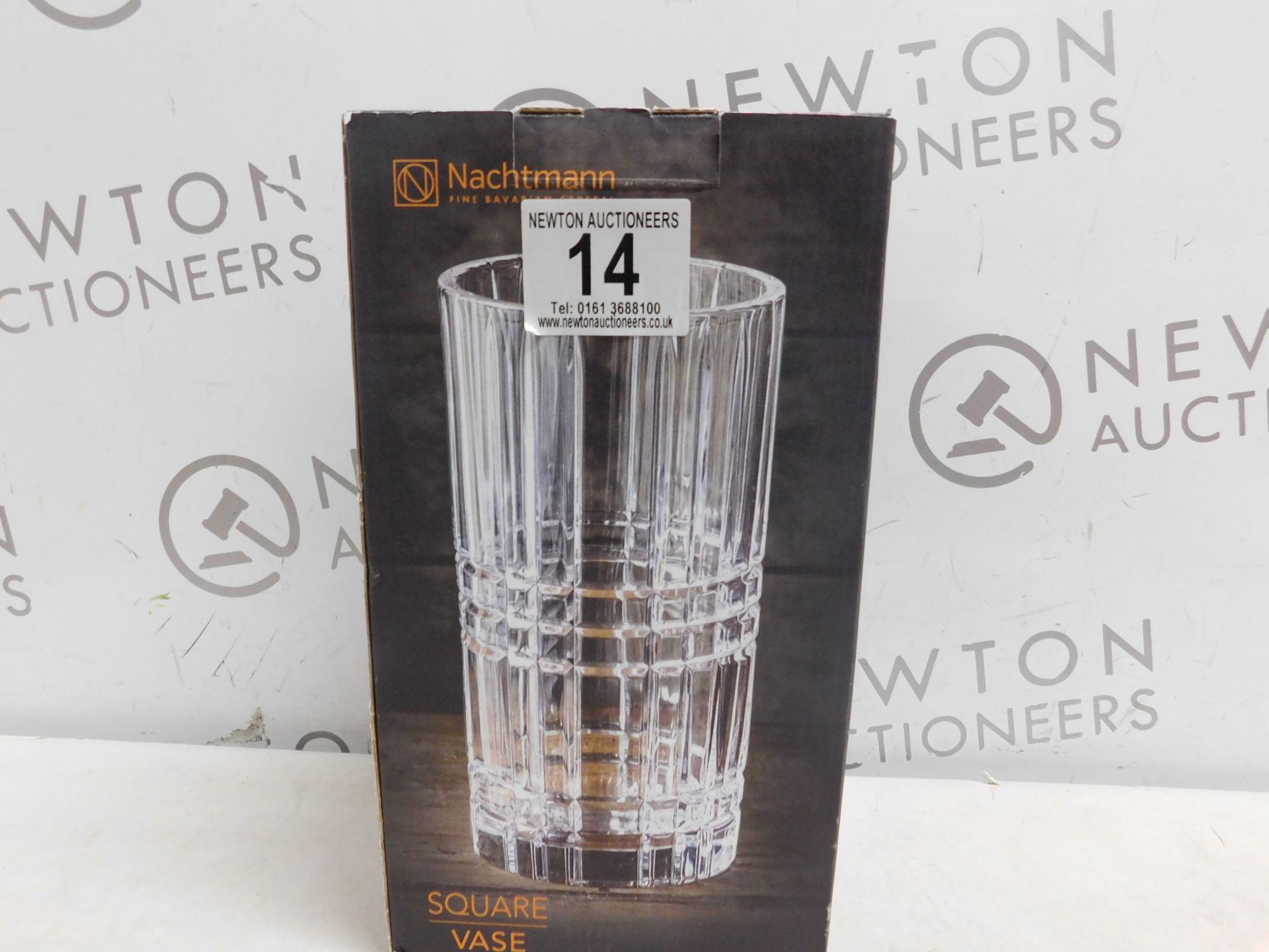 1 BOXED NACHTMANN SQUARE CRYSTAL VASE RRP Â£34.99