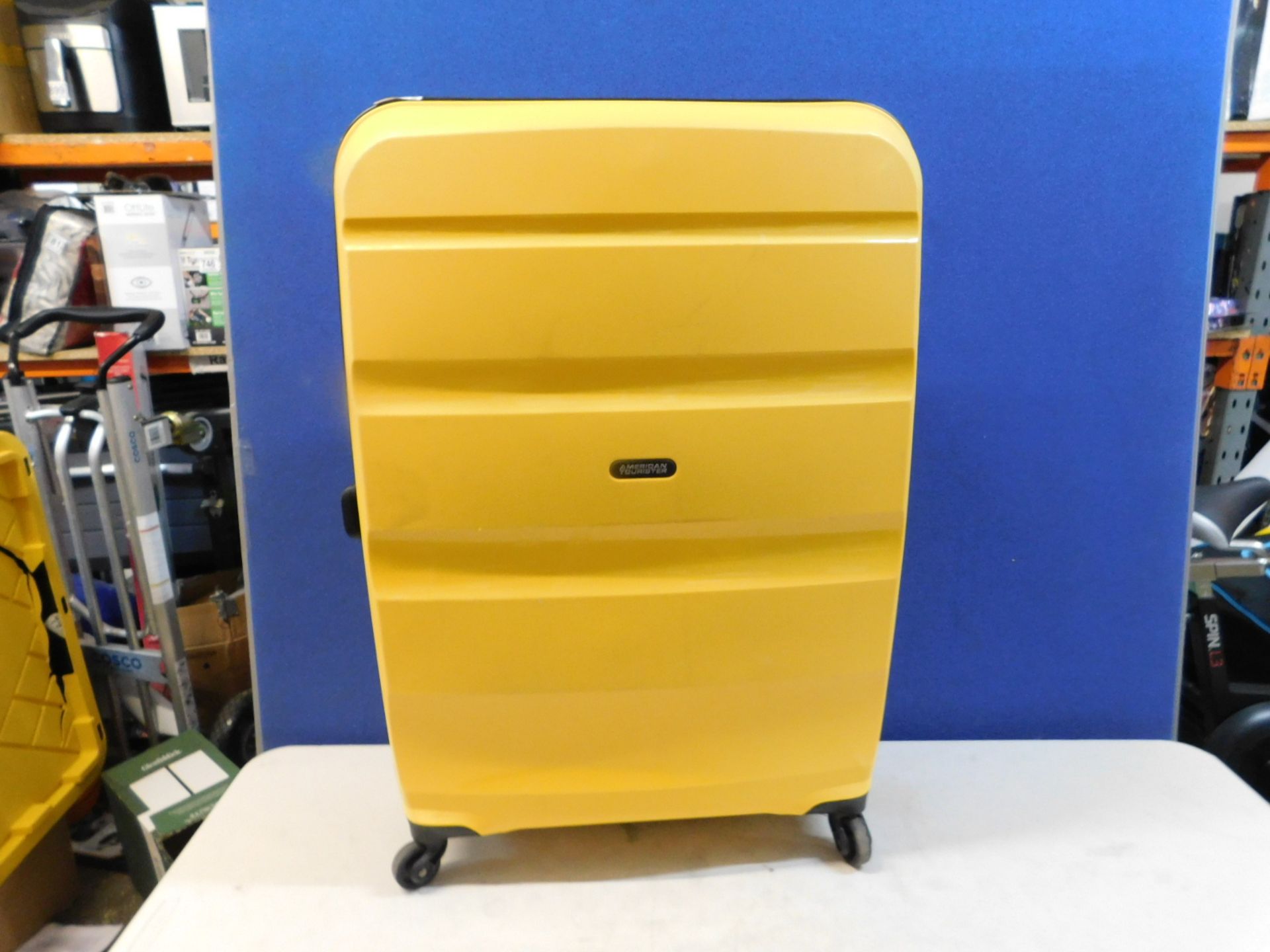 1 AMERICAN TOURISTER YELLOW HARDSIDE PROTECTION LARGE LUGGAGE RRP Â£99