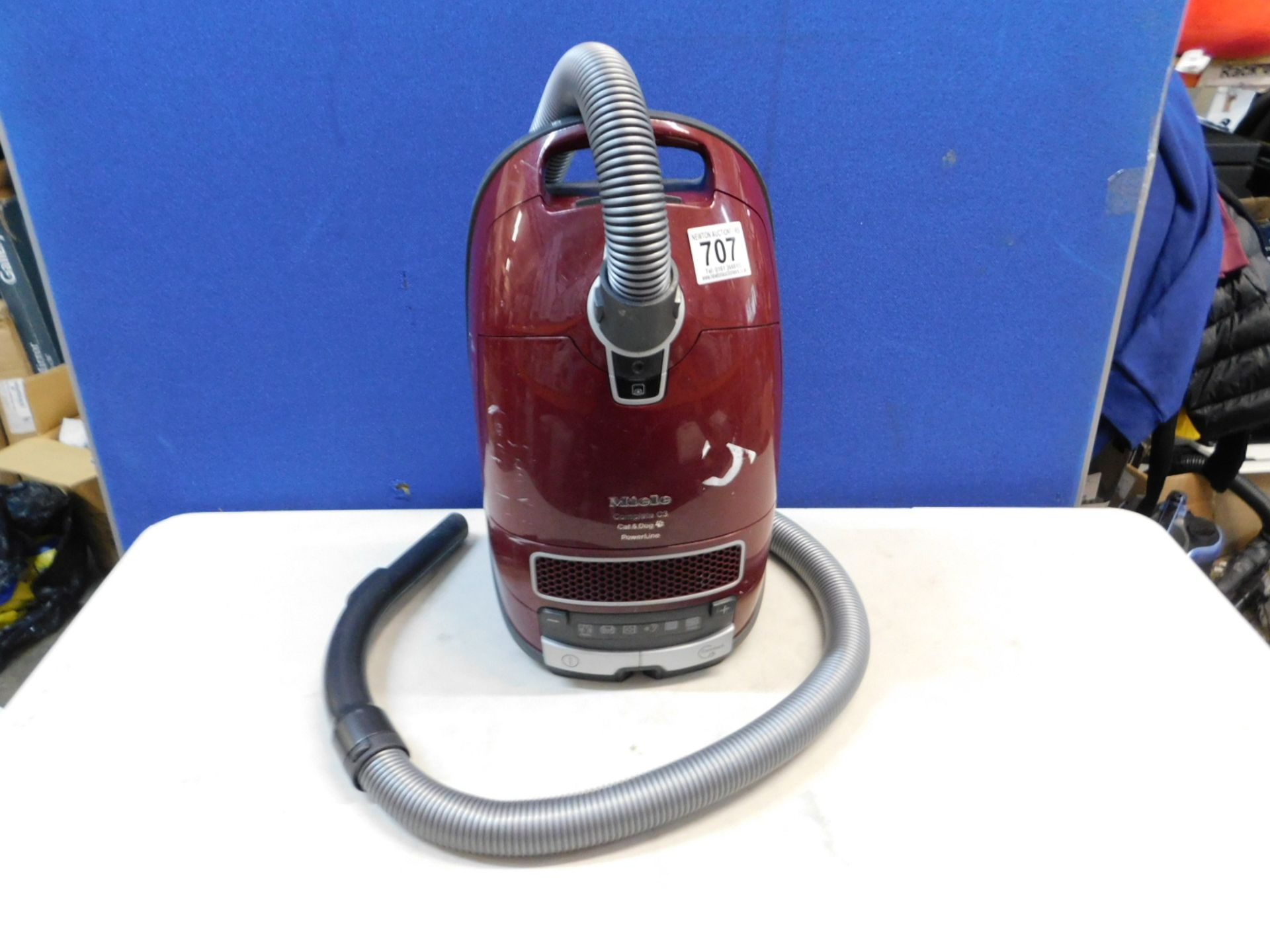 1 MIELE C3 CAT & DOG CHERRY RED POWERLINE VACUUM CLEANER RRP Â£279.99