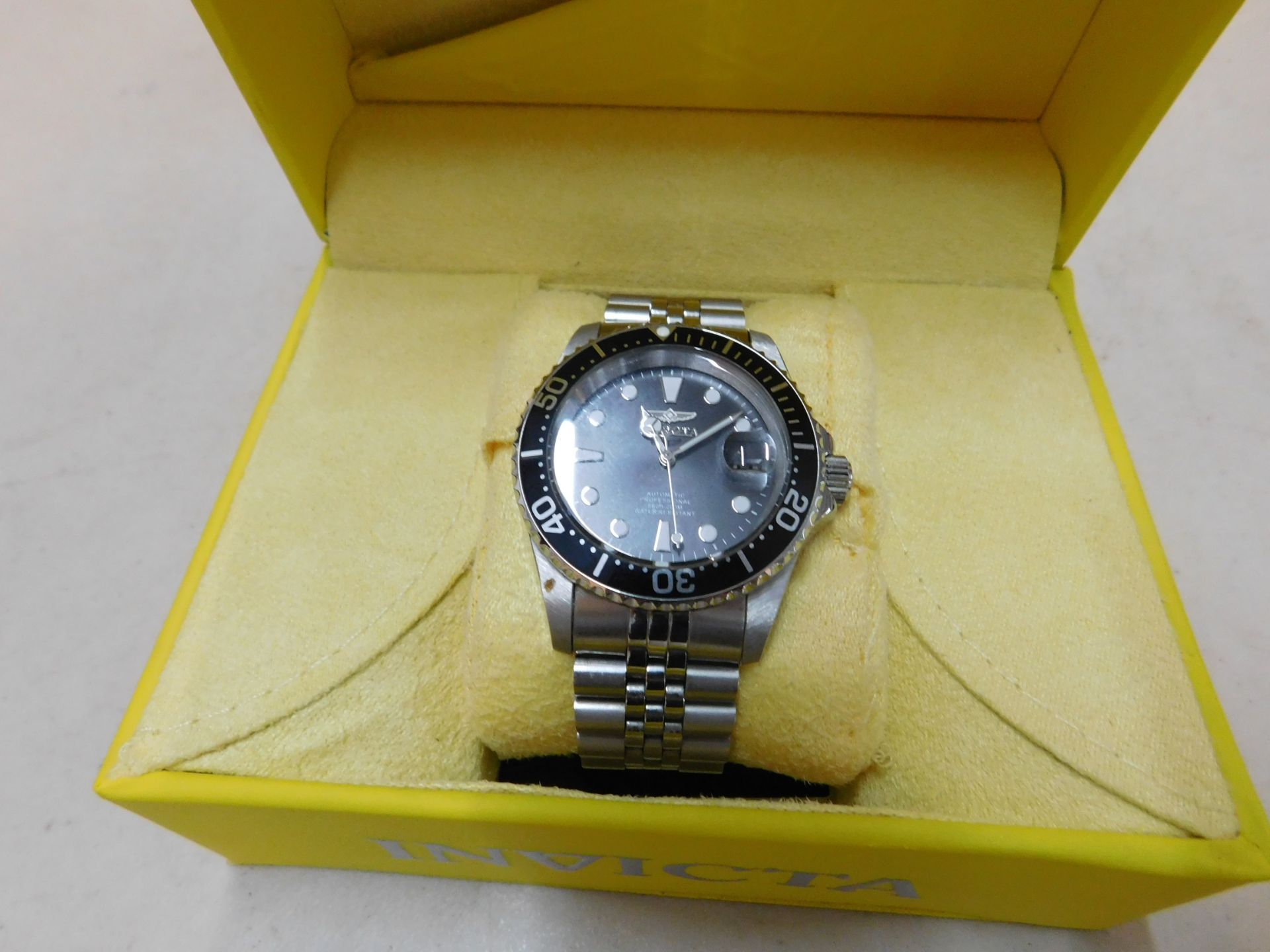 1 BOXED INVICTA PRO DIVER GENTS STAINLESS STEEL CHRONOGRAPH WATCH RRP Â£199