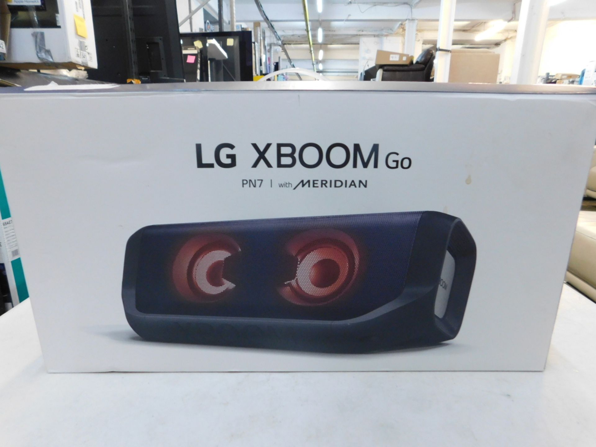 1 BOXED LG PN7 XBOOM GO PORTABLE BLUETOOTH SPEAKER RRP Â£119.99