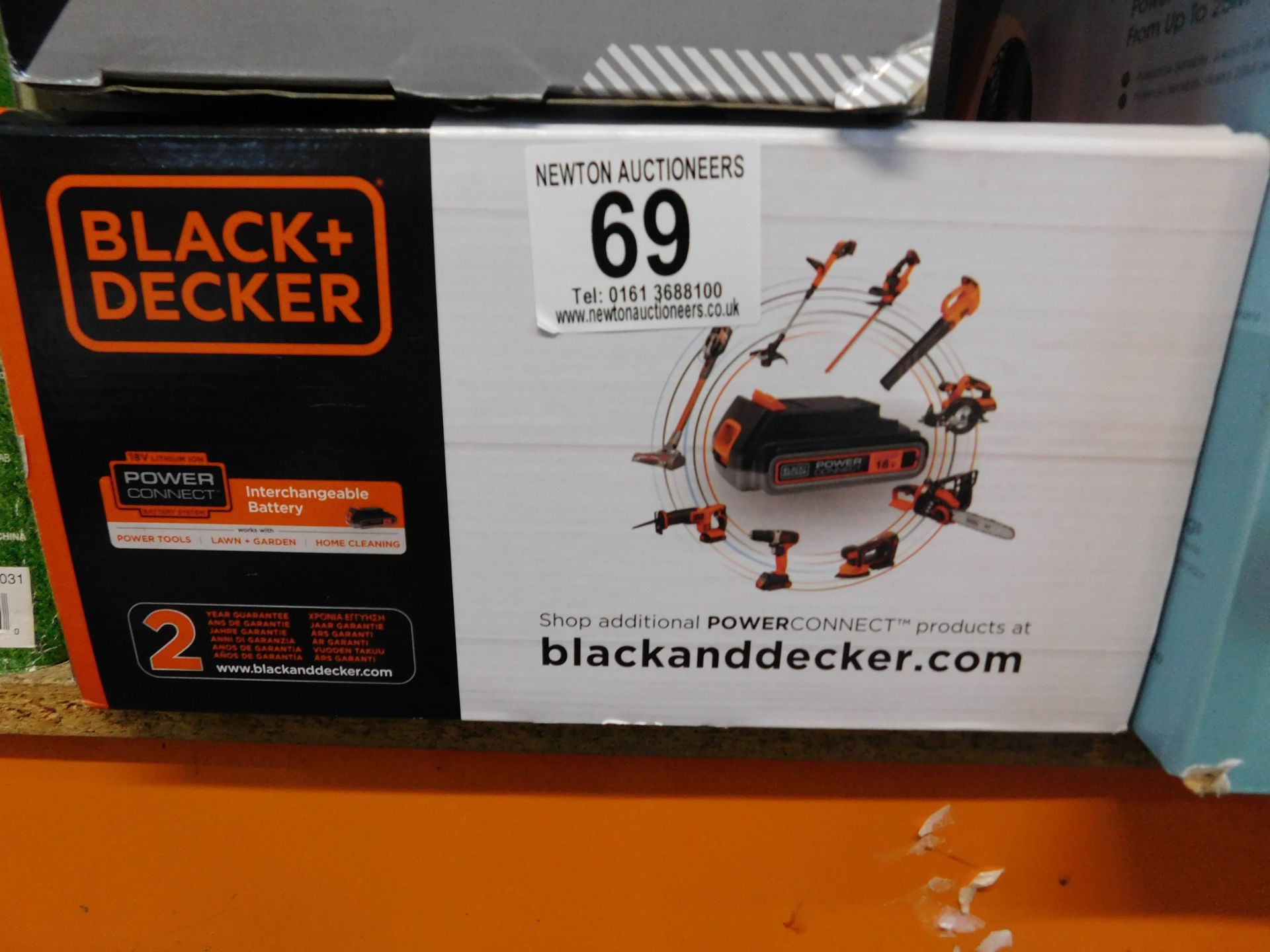 1 BOXED BLACK AND DECKER 18V 2AH 24 BAR LI-ION CORDLESS PRESSURE WASHER / POWER CLEANER RRP Â£129.