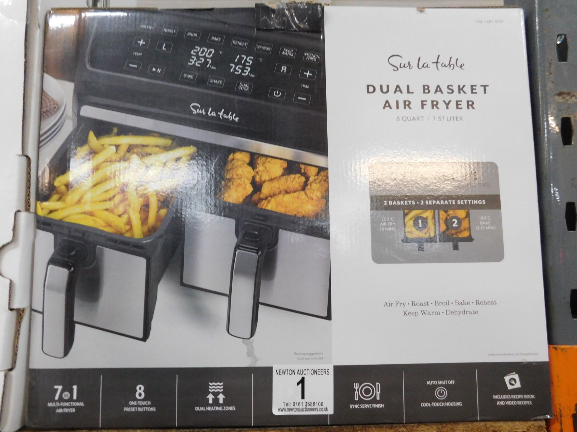 1 BOXED SUR LA TABLE DUAL BASKET AIR FRYER 7.57 LITER RRP Â£149.99