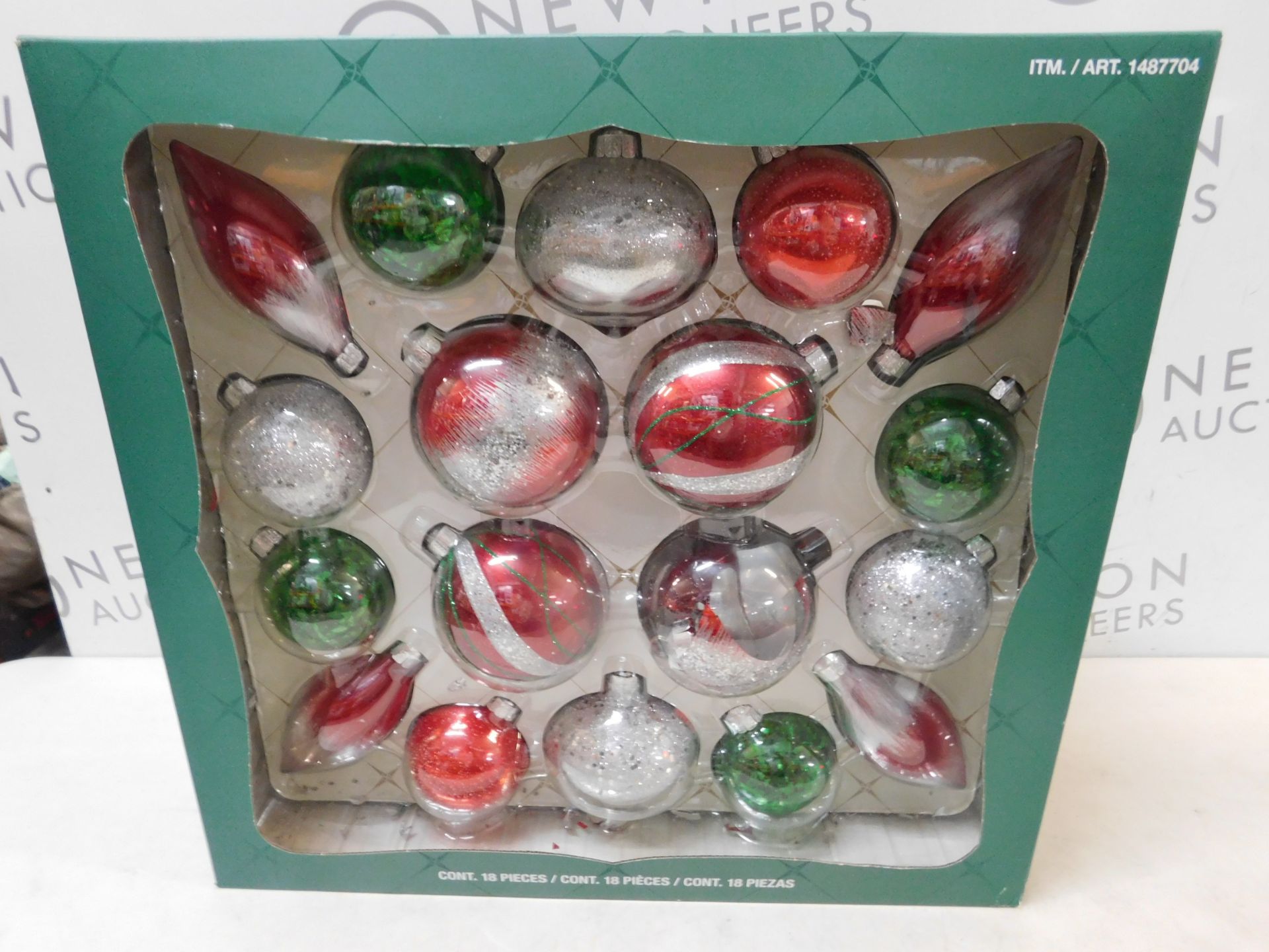 1 BOXED 12 (APPROX) HAND DECORATED GLASS ORNAMENTS RRP Â£39.99