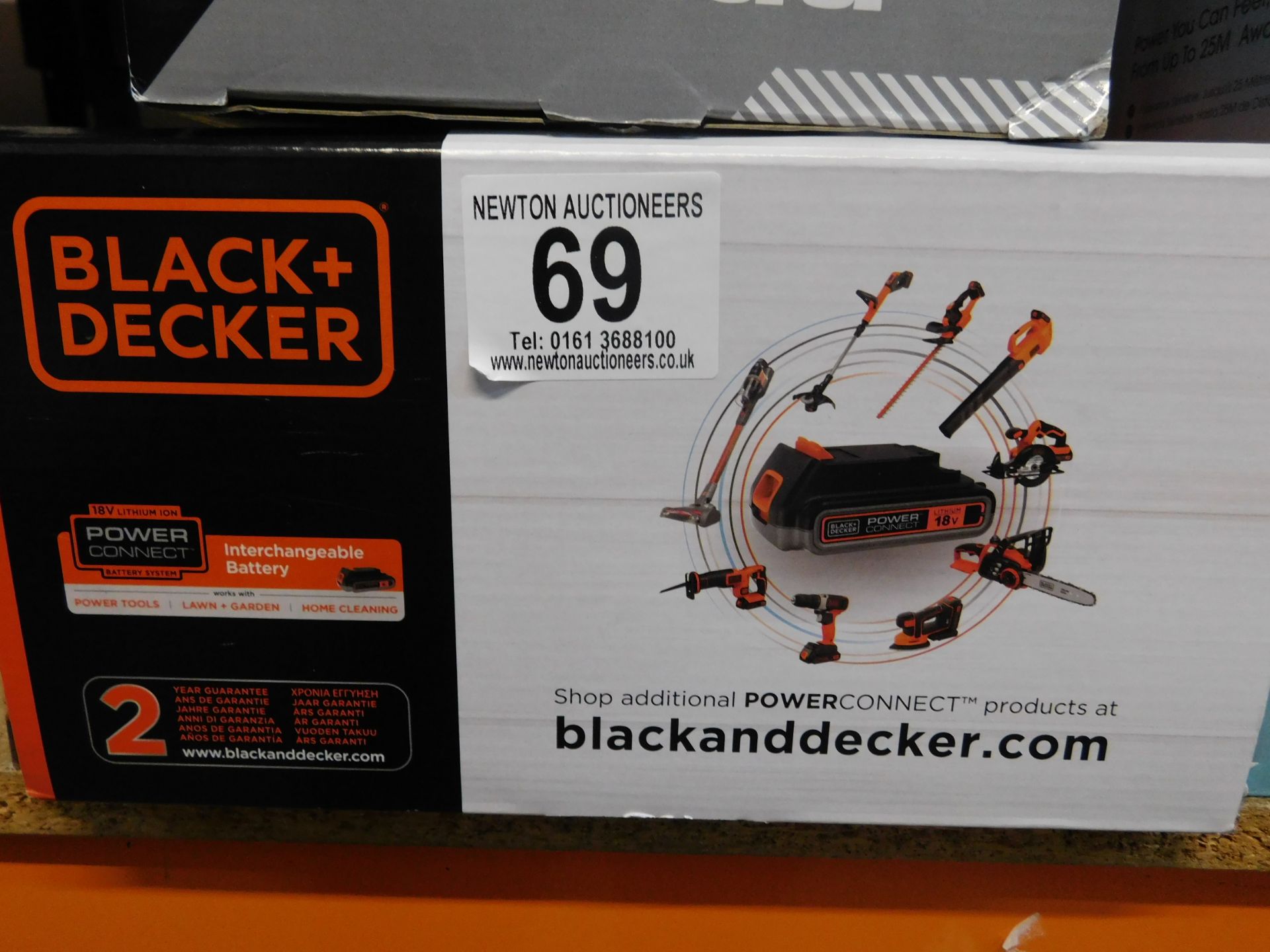 1 BOXED BLACK AND DECKER 18V 2AH 24 BAR LI-ION CORDLESS PRESSURE WASHER / POWER CLEANER RRP Â£129.