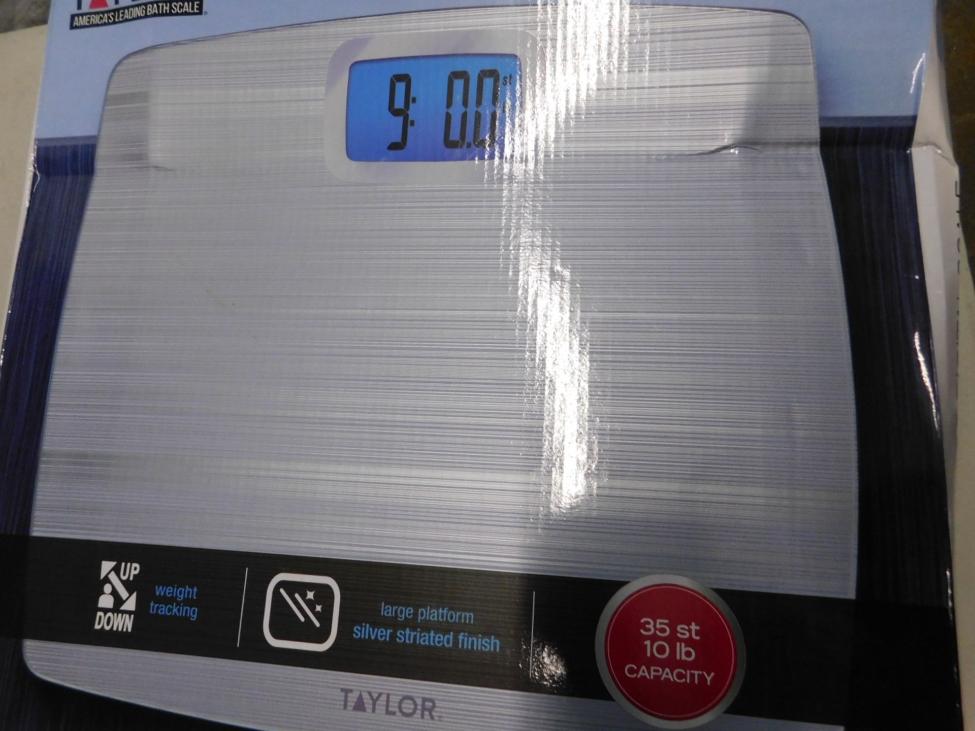 1 BOXED TAYLOR DIGITAL GLASS SCALE RRP Â£29.99