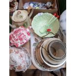 Magpie lot incl. Carlton Ware green ground salad bowl and servers
