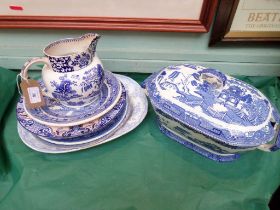 Sel. of principally blue and white willow pattern ware incl.