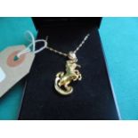 14ct. gold horse head and body pendant on gold chain