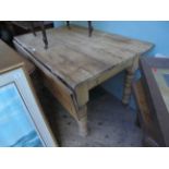 Pine scrub top kitchen table with drop leaf (48" x 42" when fully extended)