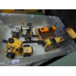Box of principally Tonka toys including, Forklift, Front end loader with rear bucket,