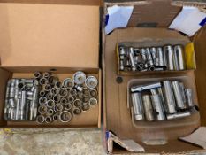 A quantity of Snap-On sockets, various 1/4 and 3/4" drive sockets, deep sockets, HF 3/4 drives etc.