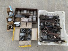 A quantity of Riley 9 con rods 1 9/16 big ends and 1 11/16 big ends, second hand pistons etc.