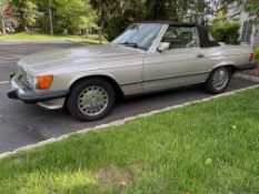 1989 Mercedes-Benz 560 SL Reg. no. F109 OTT