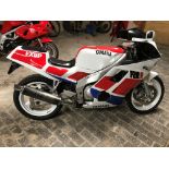 1988 Yamaha FZR 250 R 3LN EXUP Reg. no. F679 UDX Frame no. 3LN - 220214 Engine no. 1HX