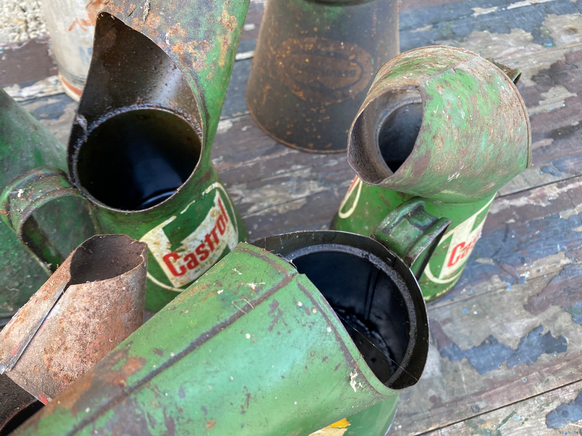 A box of oil measures plus two Redex conical dispensers. - Image 3 of 3