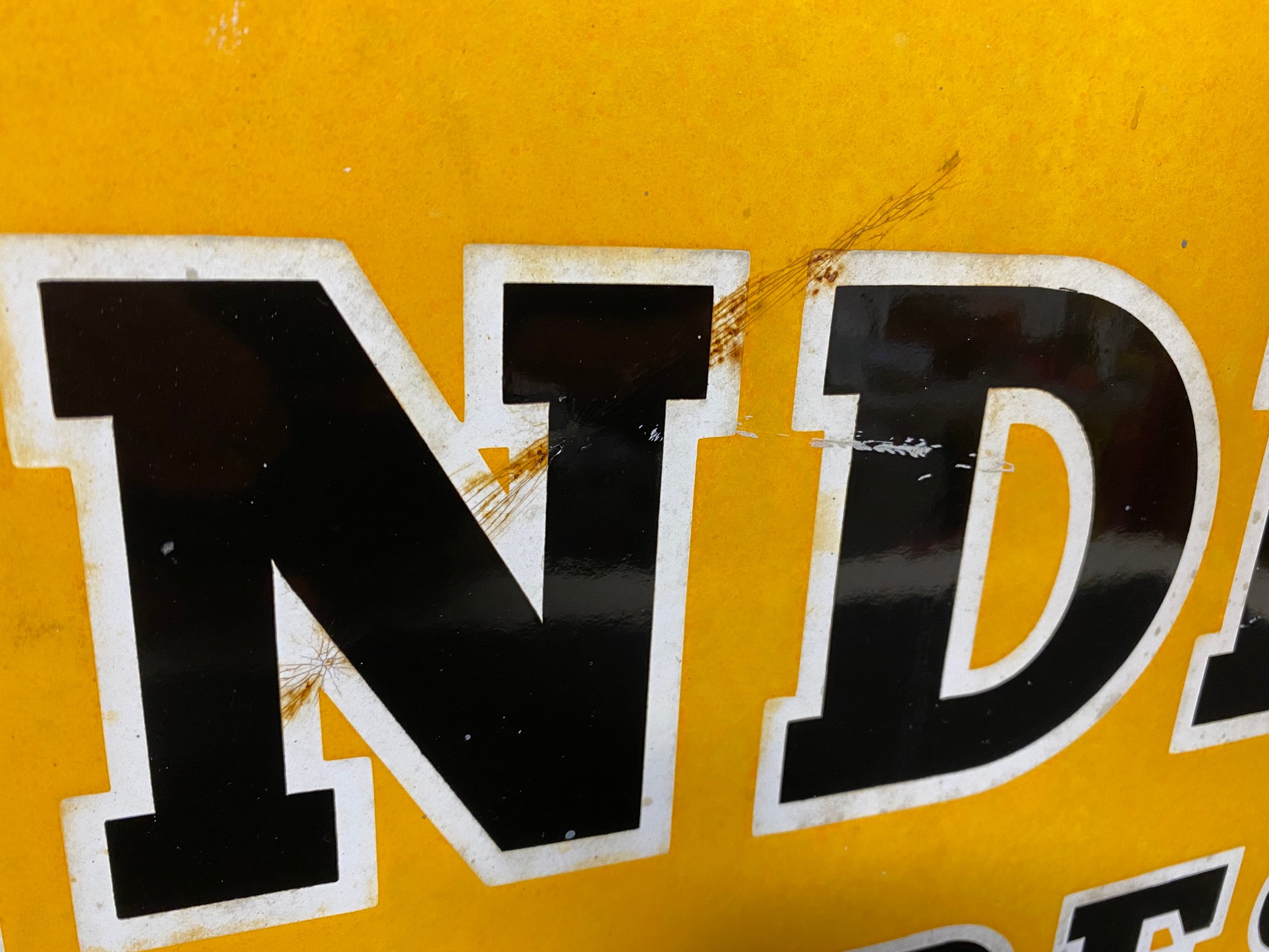 An India Tyres circular enamel sign, 18" diameter. - Image 2 of 3