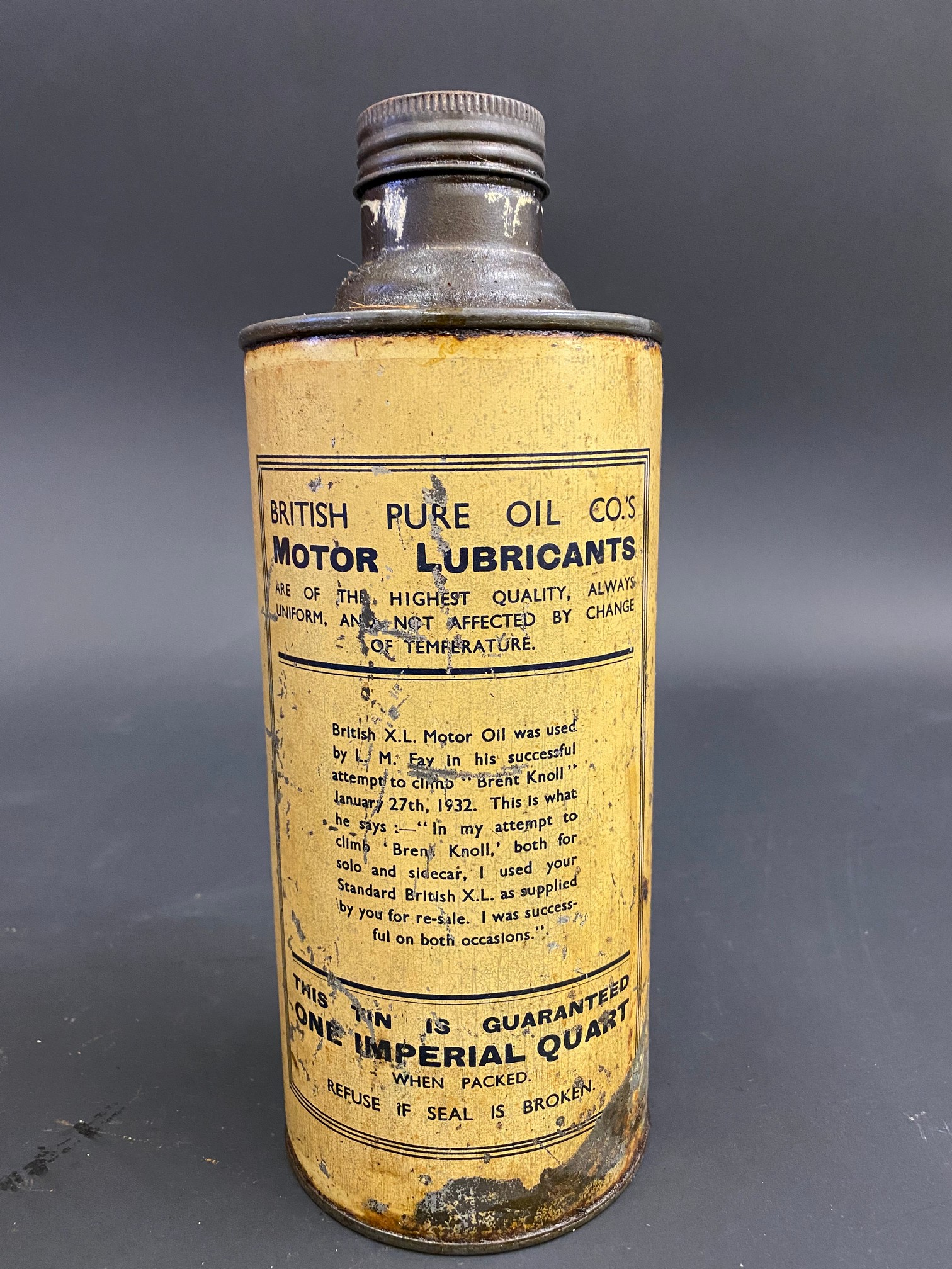 A British Motor Oil cylindrical quart can. - Image 3 of 6
