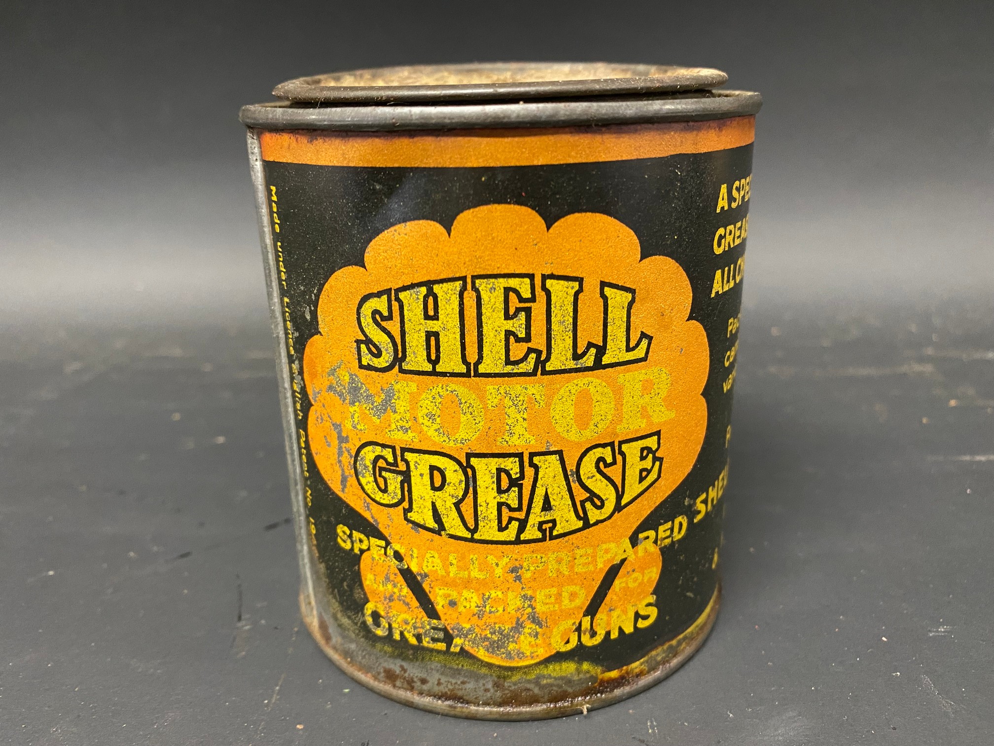 An early Shell Motor Grease 1lb tin. - Image 3 of 6