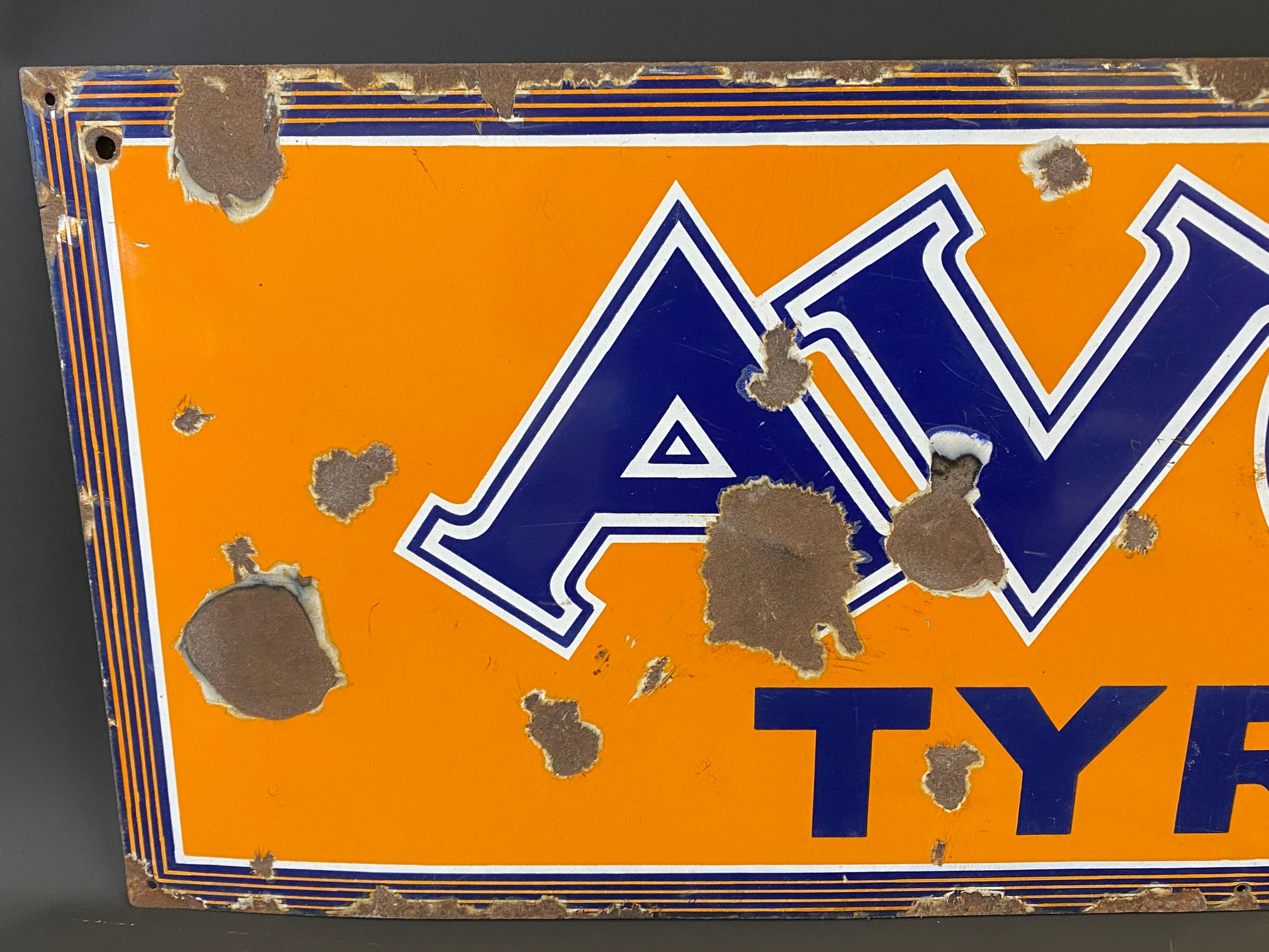 An Avon Tyres rectangular enamel sign, 41 x 15". - Image 2 of 5
