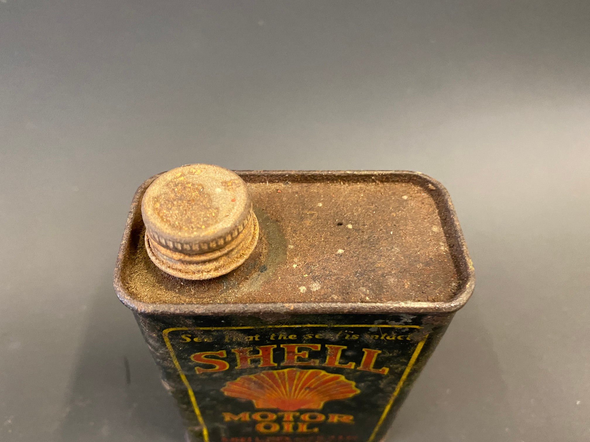 A Shell Motor Oil miniature can. - Image 5 of 6