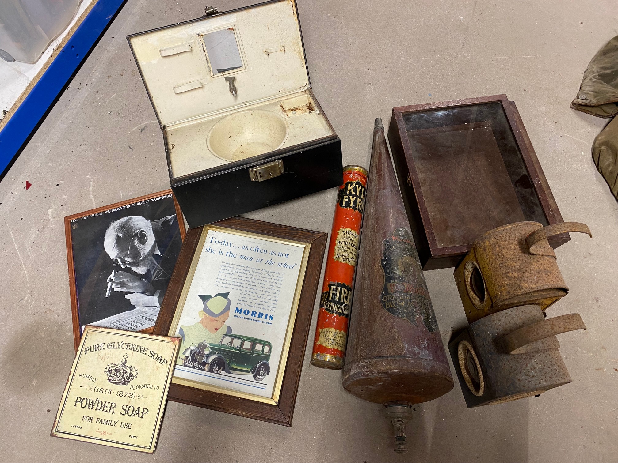 A quantity of mixed collectables including a campaign washing basin, fire extinguishers, road
