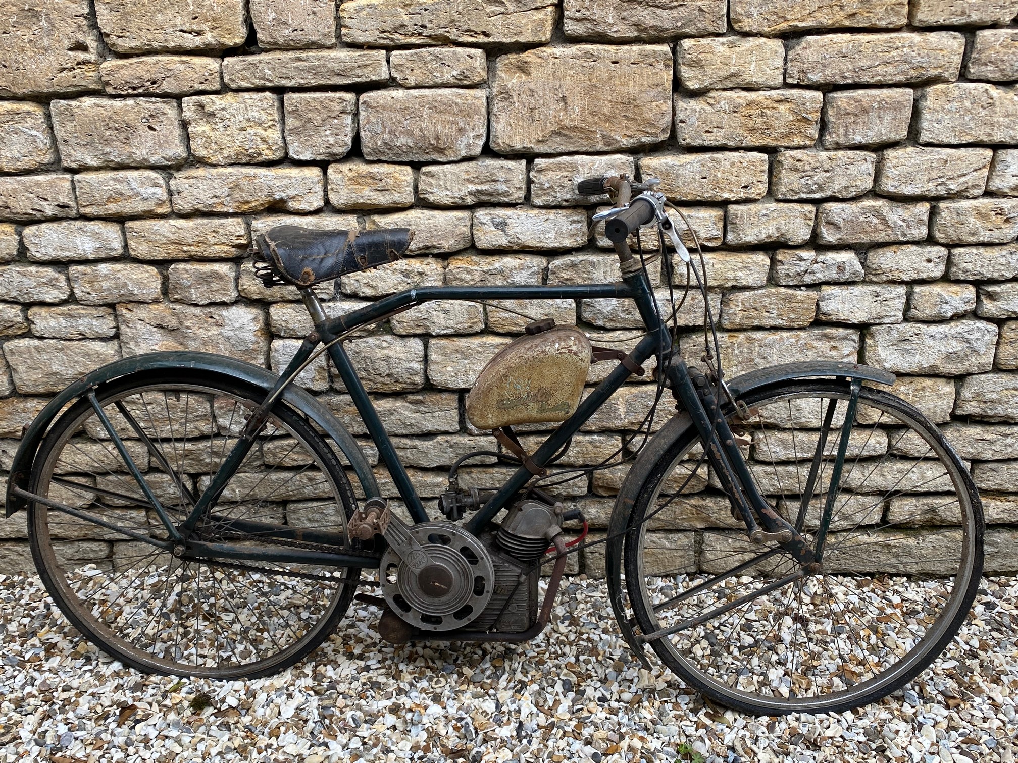 1952 Ducati Cucciolo and BSA Bicycle (Believed 615WW Model with Webb Forks) Reg. no. CYC 808A