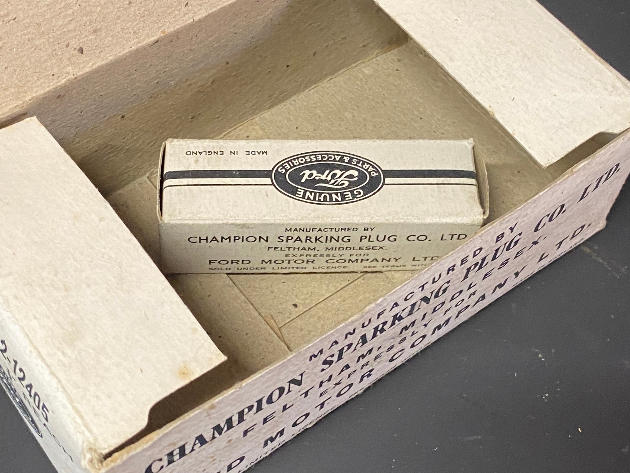A Ford Spark Plugs cardboard box, manufactured by Champion Sparking Plug Co. Ltd expressly for - Image 3 of 3