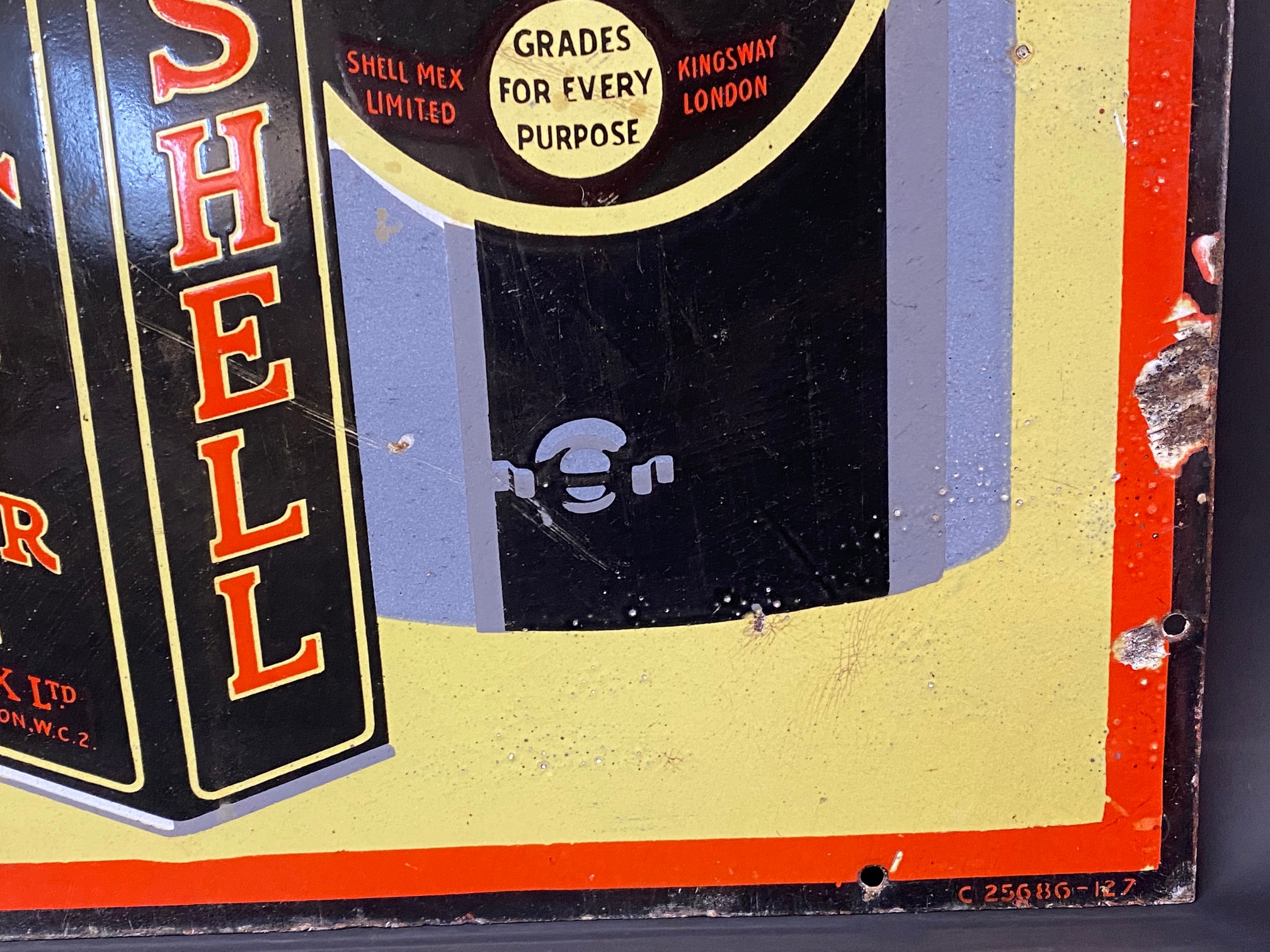 A Shell Lubricating Oils 'Every Drop Tells' pictorial enamel sign in very good condition, 24 x 36". - Image 6 of 7