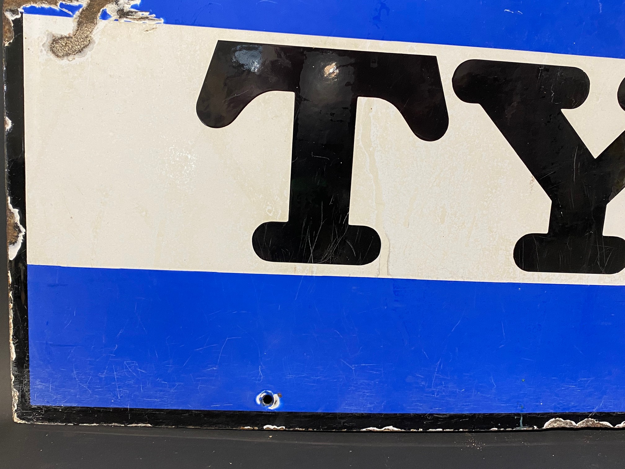 A Henley Tyres enamel sign, unusually still retaining pediment, 39 x 24". - Image 3 of 7