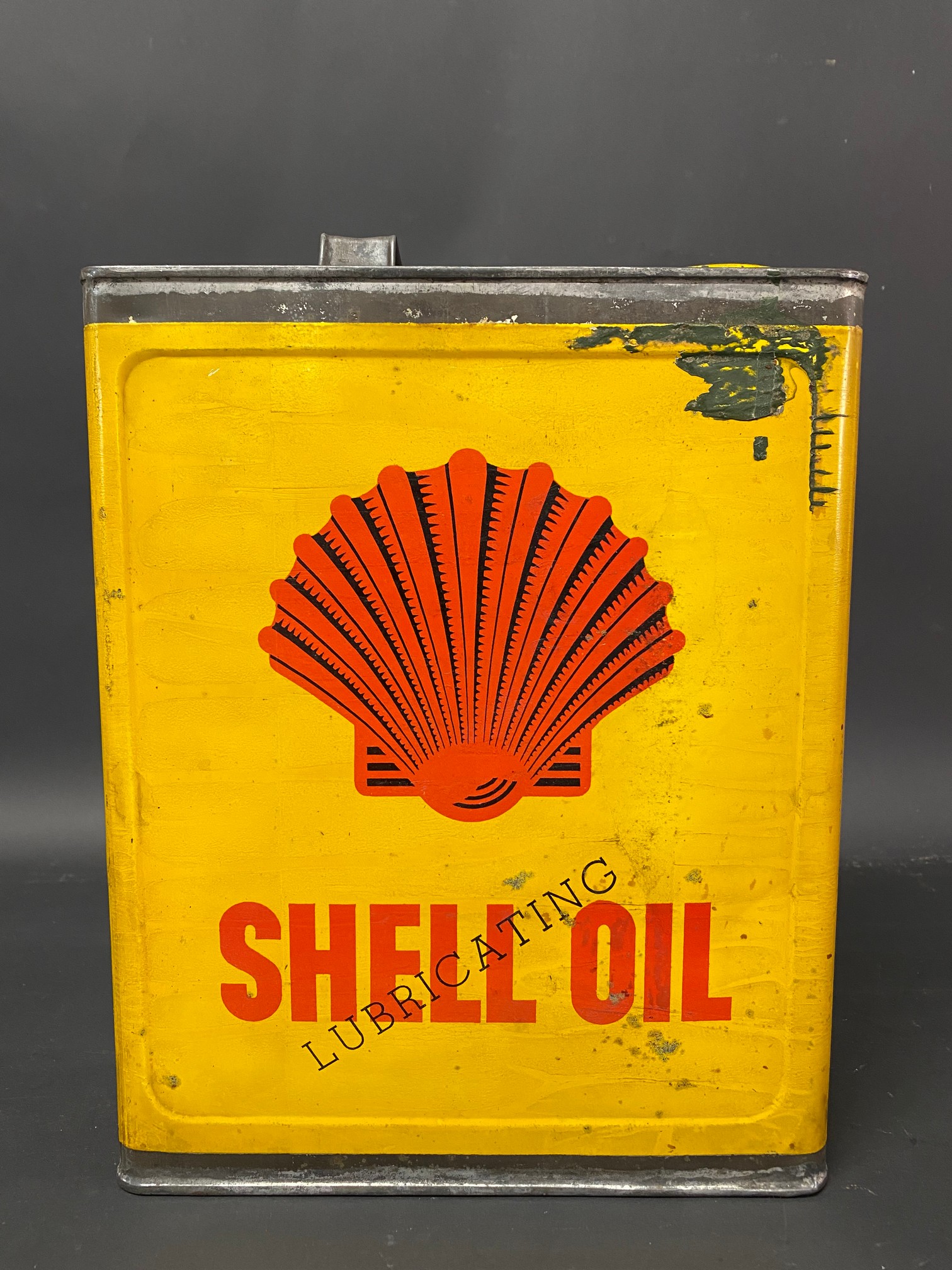 A Shell Lubricating Oil rectangular gallon can with robot/stick man motif, excellent condition. - Image 3 of 6