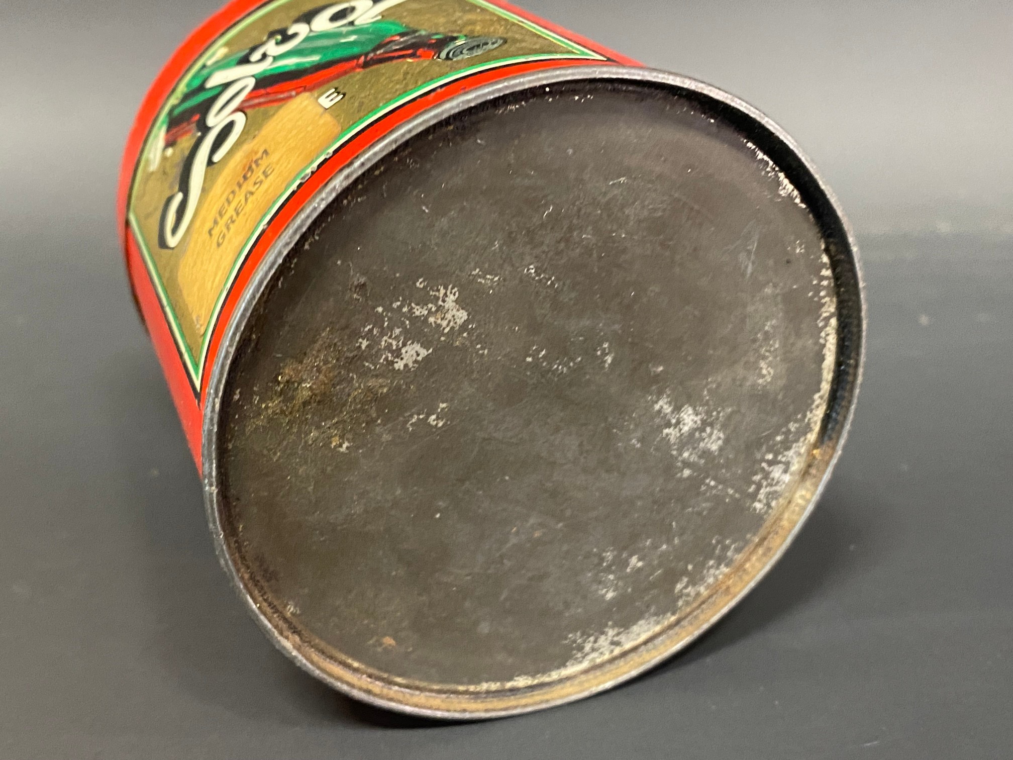 A Solvol grease tin in good condition. - Image 4 of 4