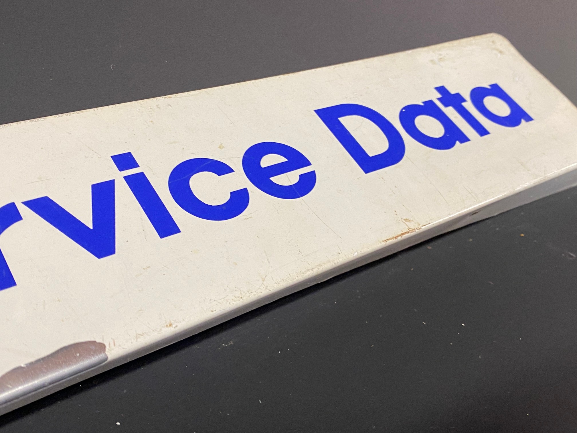 A Mobil Service Data tin pediment sign, 18 x 3". - Image 4 of 5