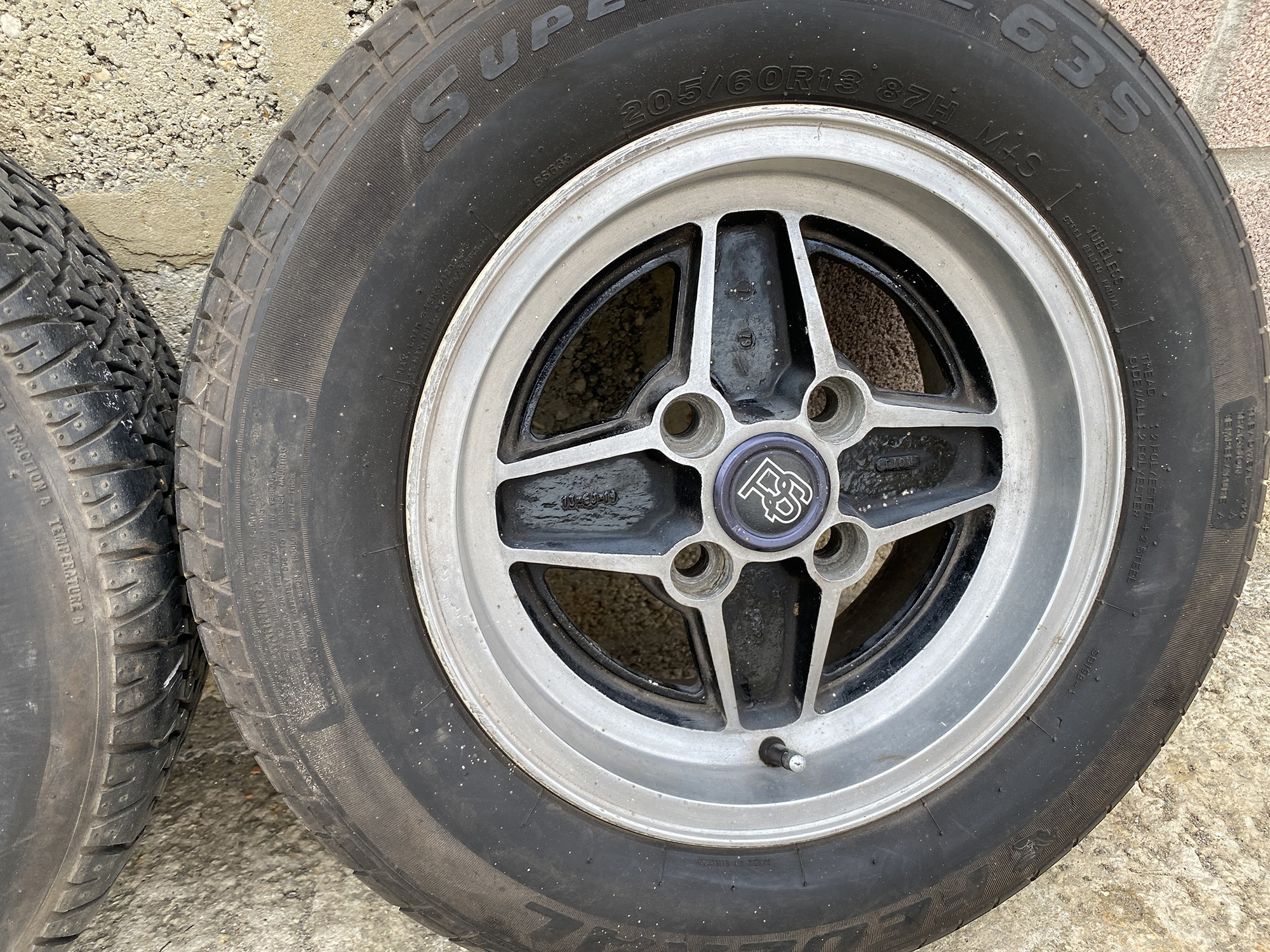 A genuine set of four RS 2000 four spoke wheels, manufactured 1979, 13 x 6J, centre - Image 5 of 5