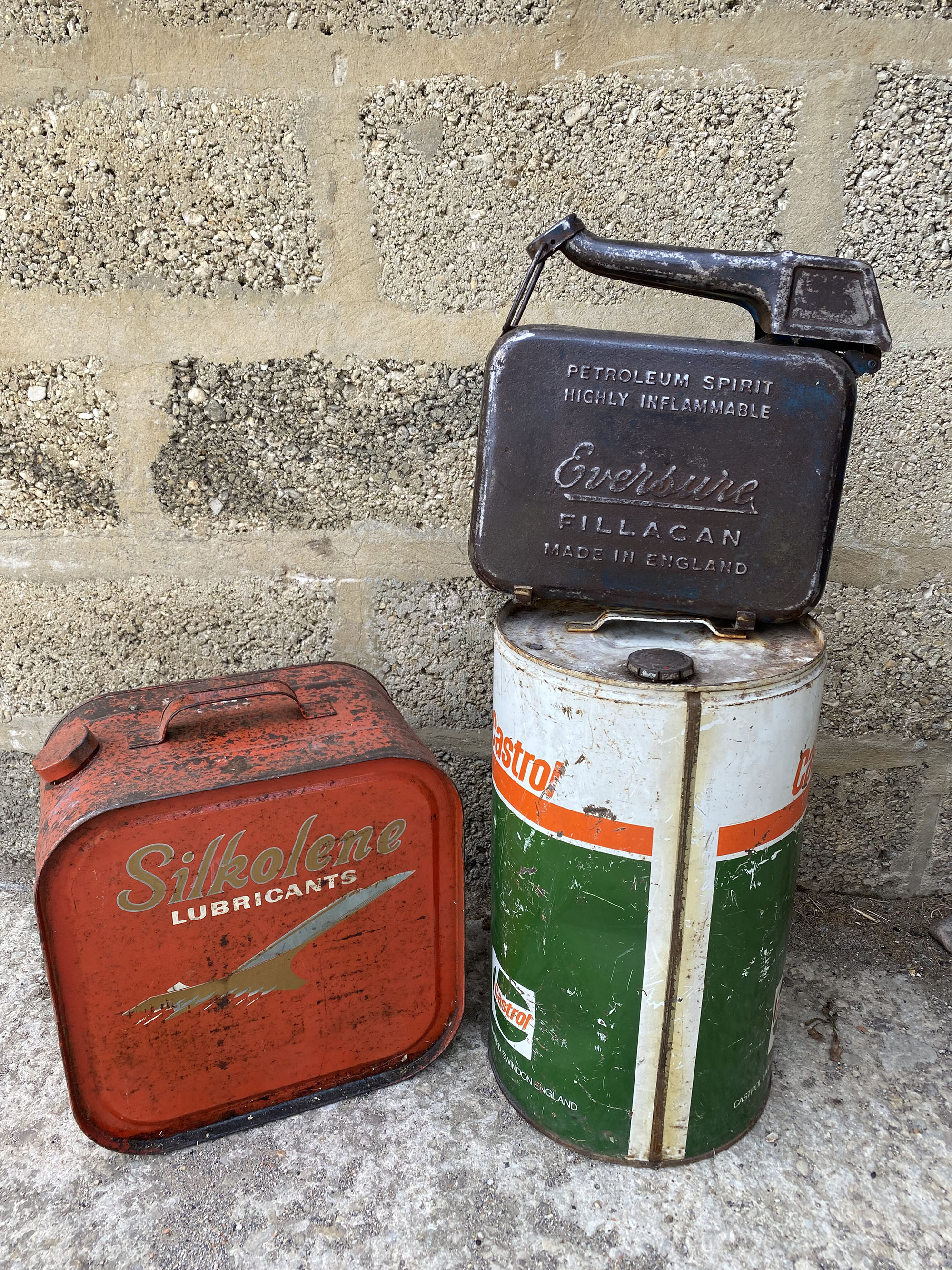 A Silkolene Lubricants five gallon can, a Castrol drum and an Eversure fuel can. - Image 2 of 2