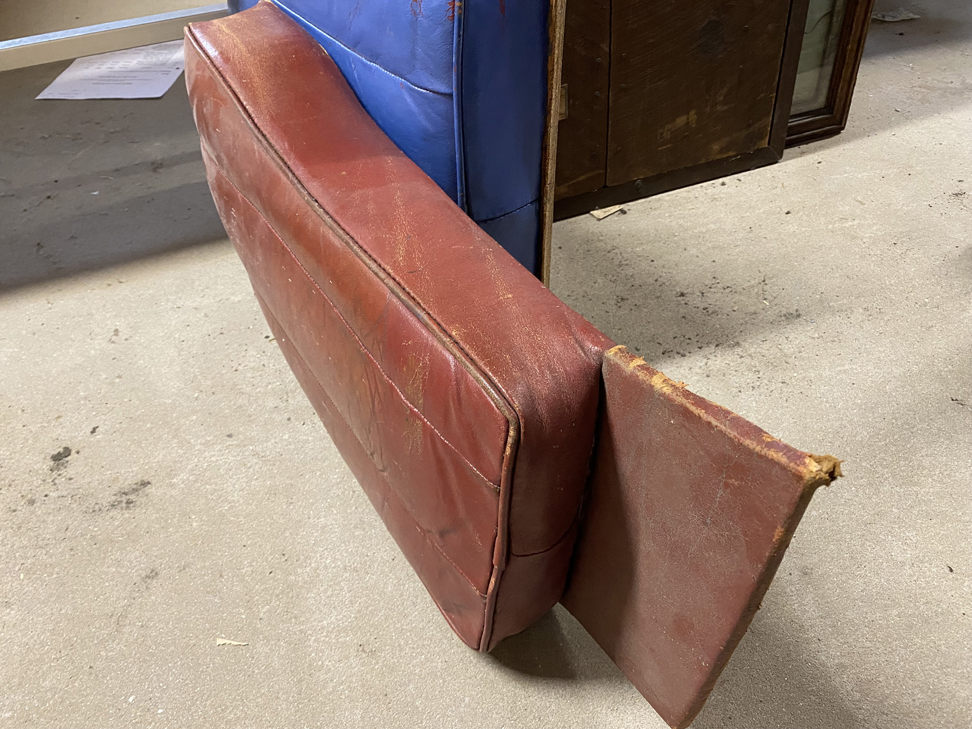 Four seats from a pre-war car, believed Amilcar or Salmson. - Image 3 of 4